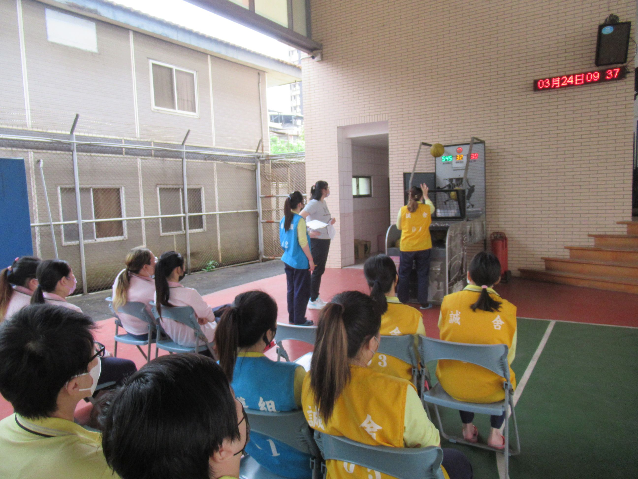 7.投籃機趣味競賽1