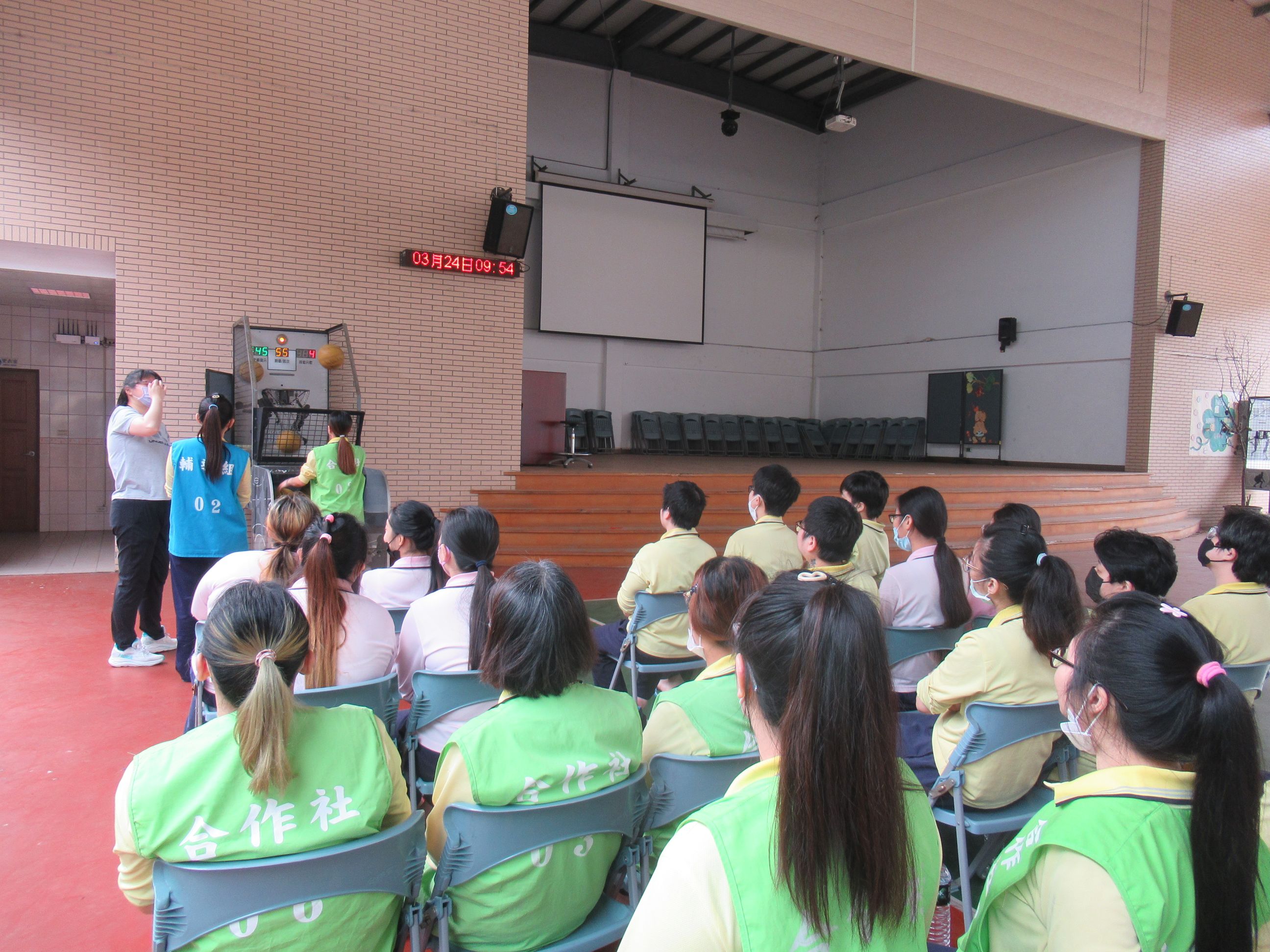 7.投籃機趣味競賽3